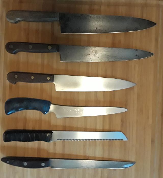 myknives.jpg